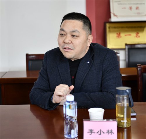 朝天区之江中学举办"委员之光61助力前行"公益汇 传递爱心助教育