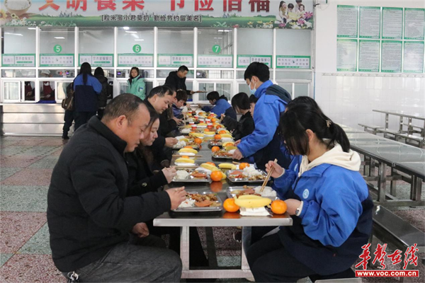 望城区第六中学:做有品质的美食 做有温度的教育_新浪财经_新浪网