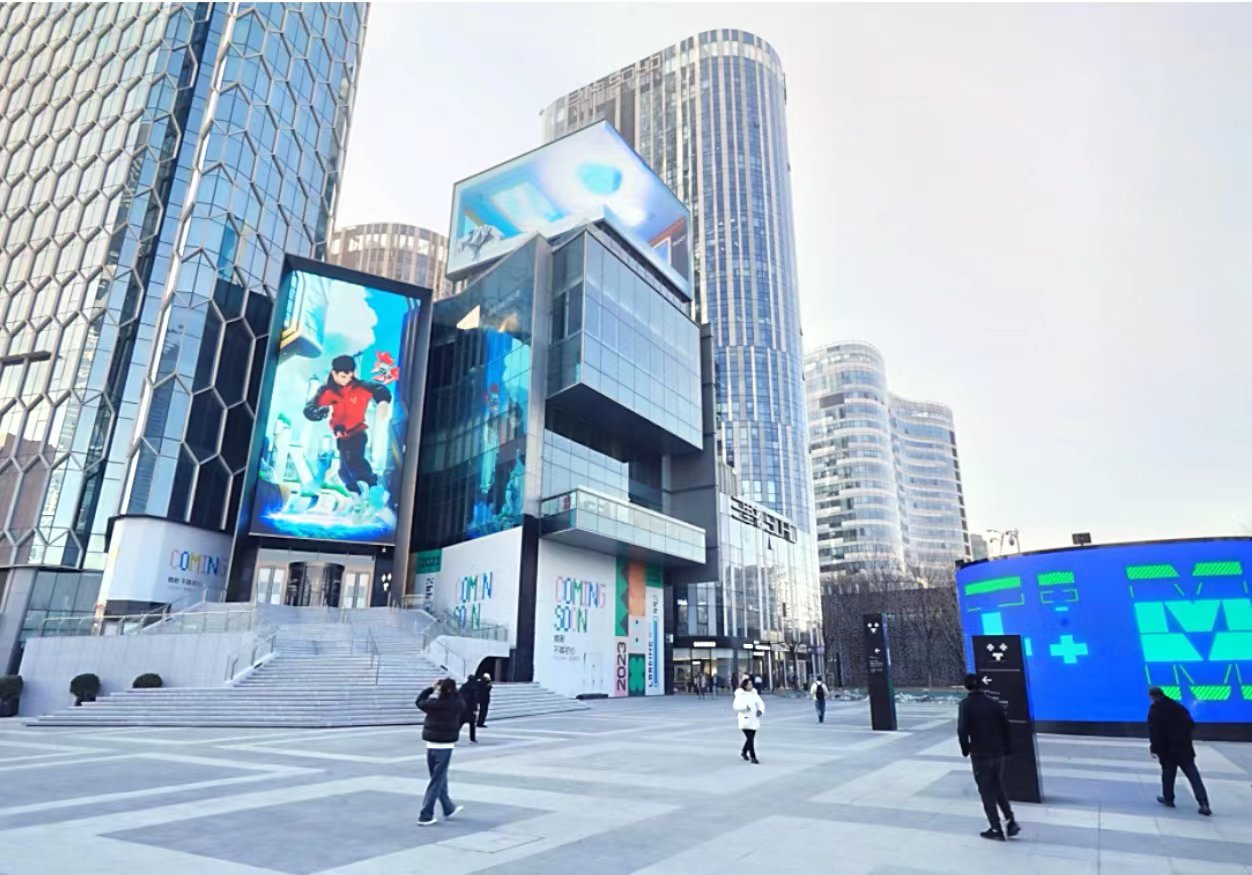 以"社交 "定位突围三里屯商圈 t mall首店经济持续释放消费活力|北京