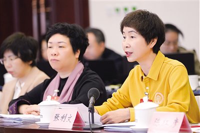 两会·长镜头|全国两会_新浪财经_新浪网