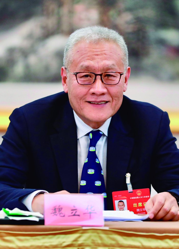 全国人大代表,君乐宝乳业集团董事长魏立华:推进奶业全产业链创新