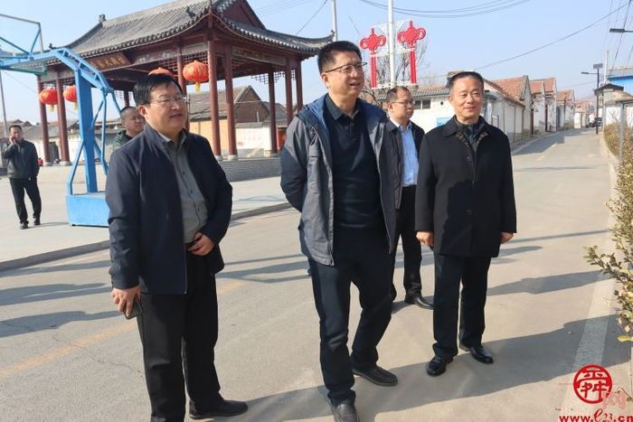 普集街道党工委副书记,政法委员,政协委员联络室主任陈涛,区委办综合