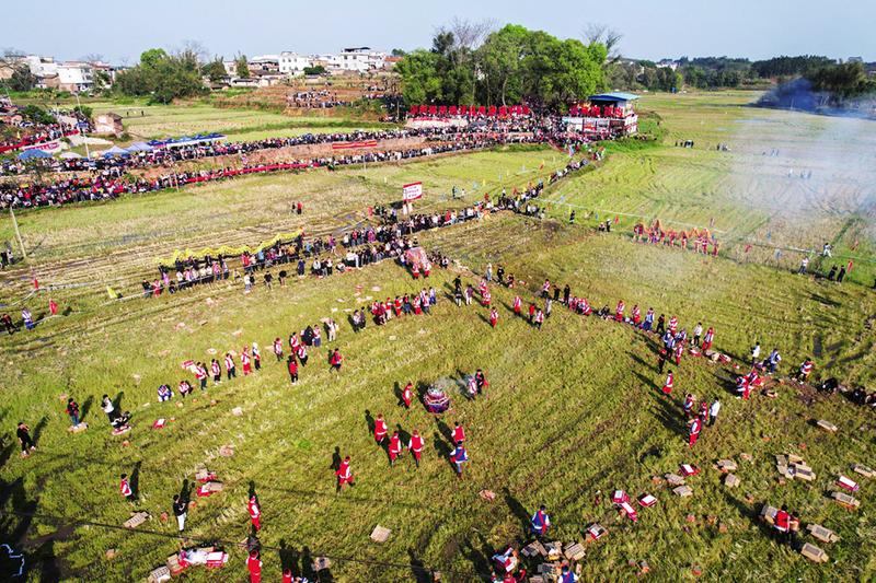 壮族抢花炮  劲炫民族风