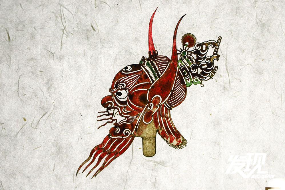 中之重,囊括了人物的忠,奸,善,恶等形象,主要依靠头饰来区分人物身份