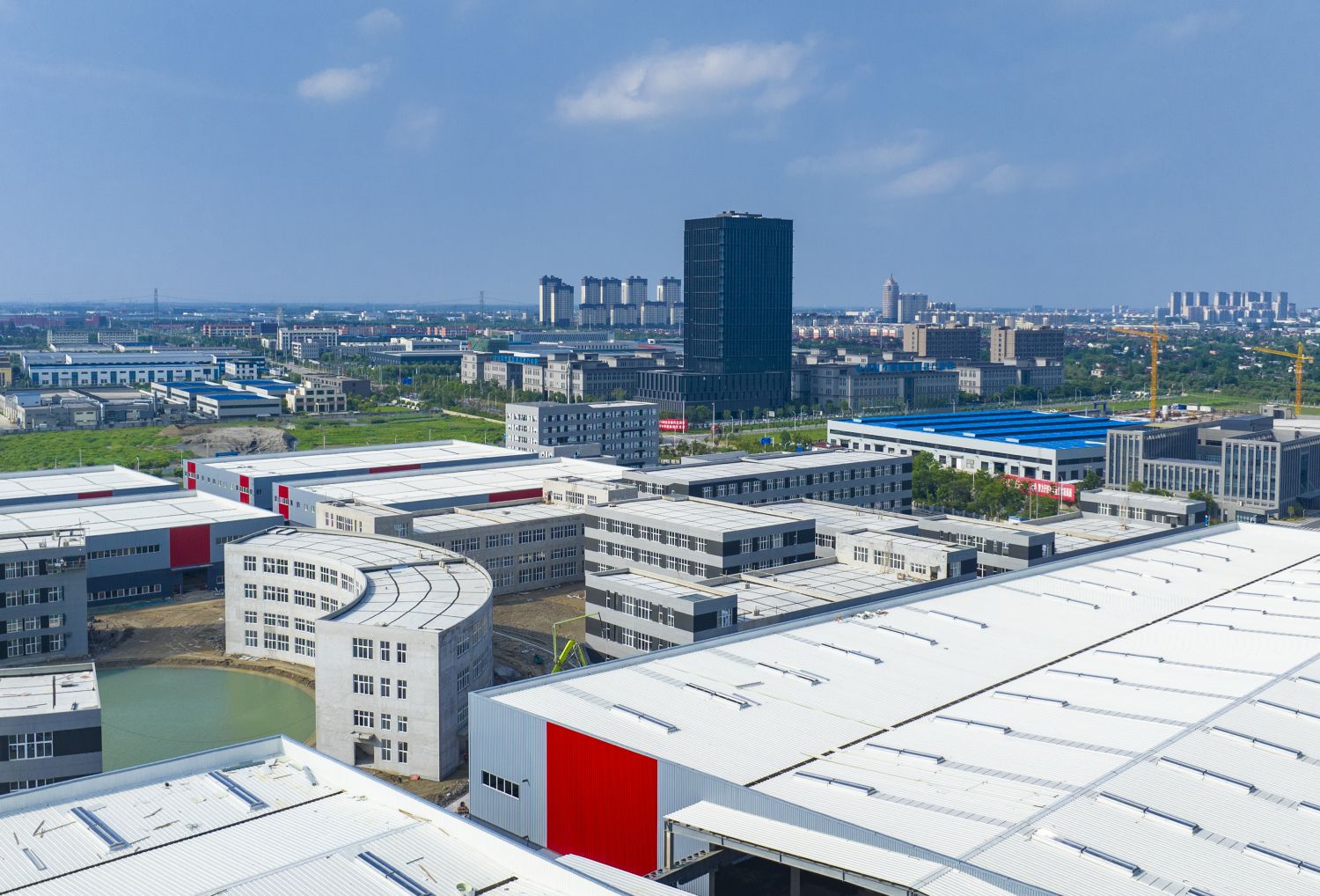 泰州姜堰:提质扩量,项目"大块头"拼出现代化产业体系"新版图"