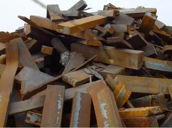 废钢如履薄冰!大跌100!持续暴击!|钢铁_新浪财经_新浪网