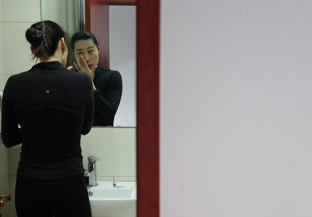 黄潇潇:从400米栏赛场到媒体解说台|黄潇潇_新浪财经_新浪网