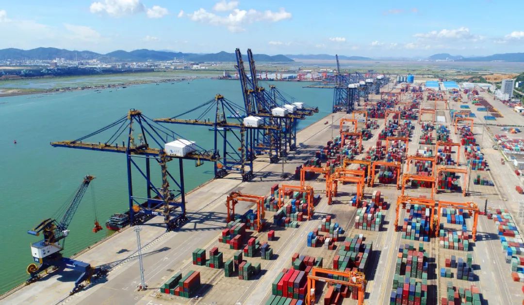 珠海高栏国际货柜码头(资料图).张洲/摄