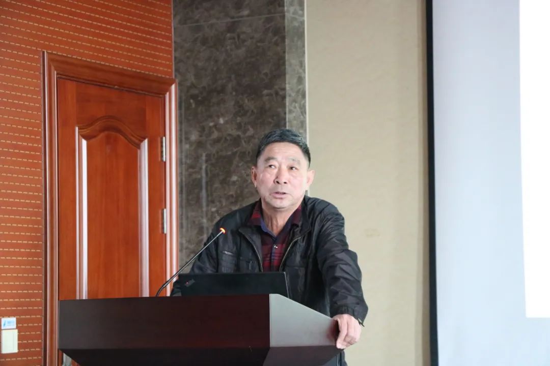 随后,徐福生工程师分别从人身触电事故预防,电气火灾事故预防,雷电