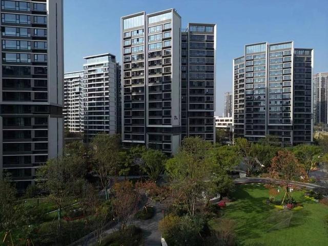 封面验房团丨华润未来之城地下室墙体湿度超标,如何解决?