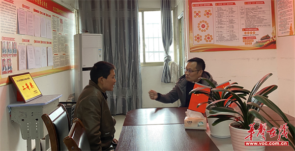 溆浦县大江口镇中学持续助力 为企业纾困解难|刘杰_新浪财经_新浪网