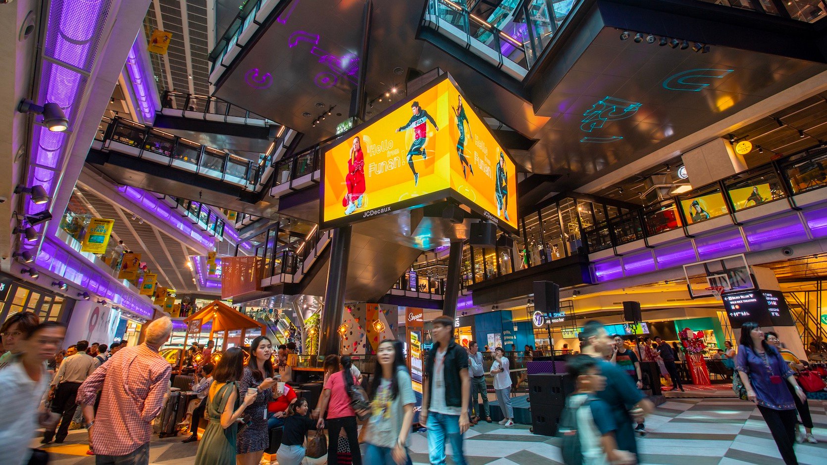 新加坡的购物中心（图源：社交媒体）