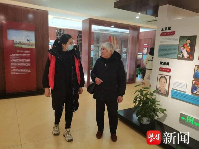 了227名全国劳动模范,其中包括"铁人"王进喜,"杂交水稻之父"袁隆平