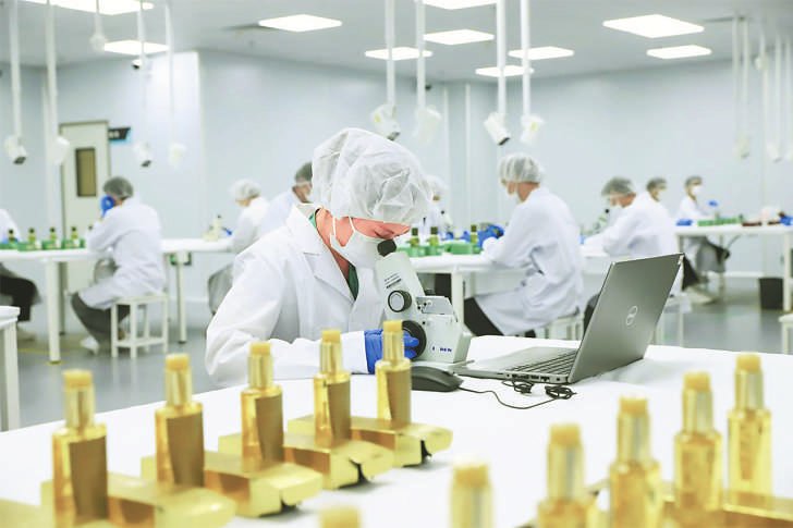 品质把控严格鉴别体系完善体系完善|化妆品_新浪财经_新浪网