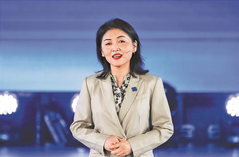 深圳湾实验室主任,深圳医学科学院创始院长颜宁.