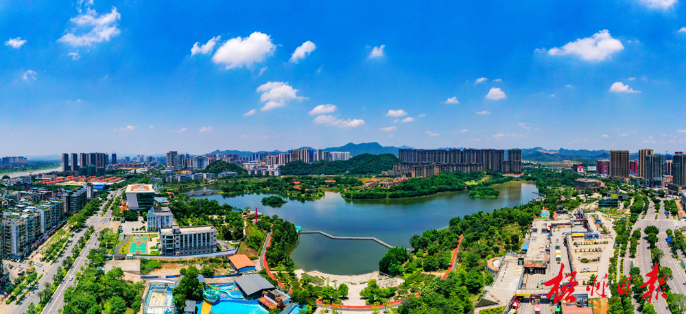 玫瑰湖公园 何鎏 摄