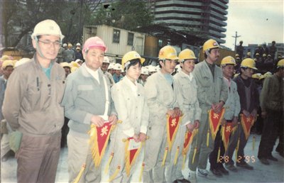 在这个"雷锋精神"熠熠闪耀的时刻,有这么一群人,他们始终怀揣报效祖国
