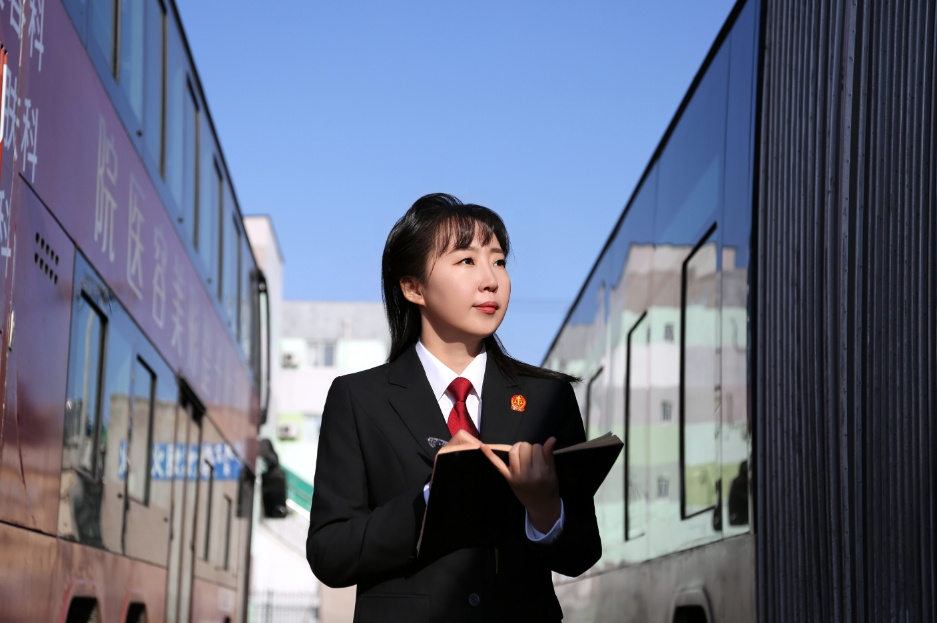 14年,她办过无数"房子奇案"|法官_新浪财经_新浪网