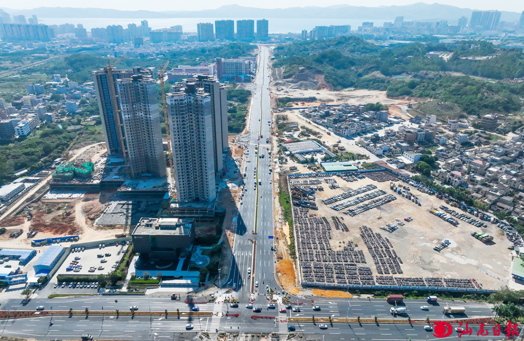 兴海大道通车.&nbsp