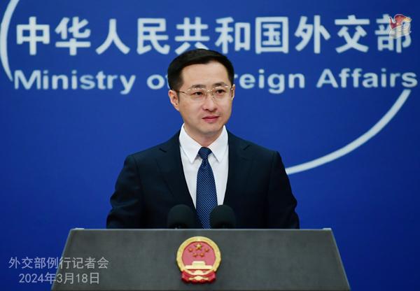 中国外交部新任发言人林剑 摄影:薛伟