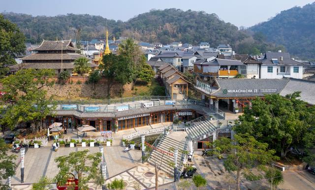 这是3月19日拍摄的孟连县精品咖啡主题街(无人机照片).