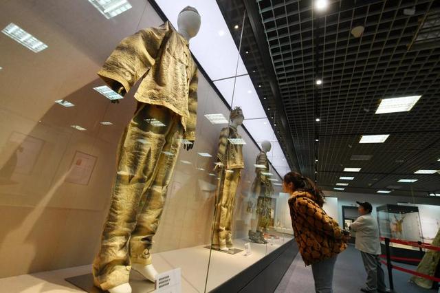 "黑龙江鱼皮兽皮树皮文化展"在国家自然博物馆亮相_新浪财经_新浪网