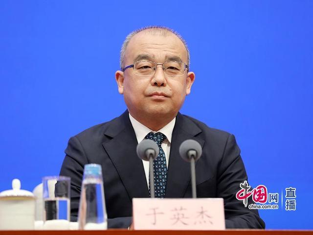对此,北京市委常委,教育工委书记,市政府党组成员于英杰表示,将支持有