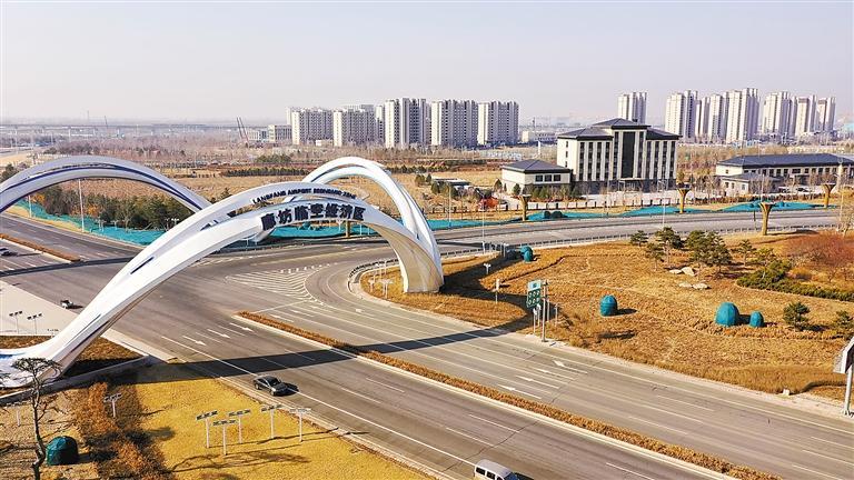 2024年3月14日,建设中的廊坊临空经济区.本报记者 陈童 摄