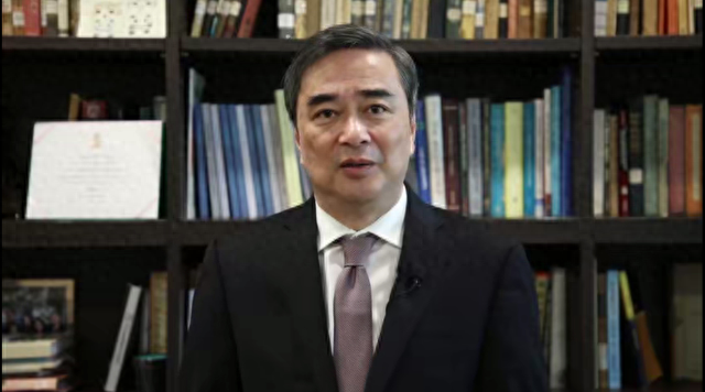 泰国前总理阿披实·维乍集瓦