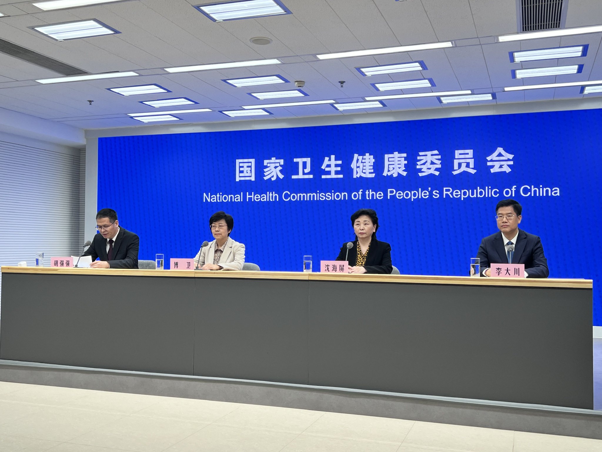 3月19日,国家卫生健康委举行的新闻发布会现场.新华社记者 李恒 摄