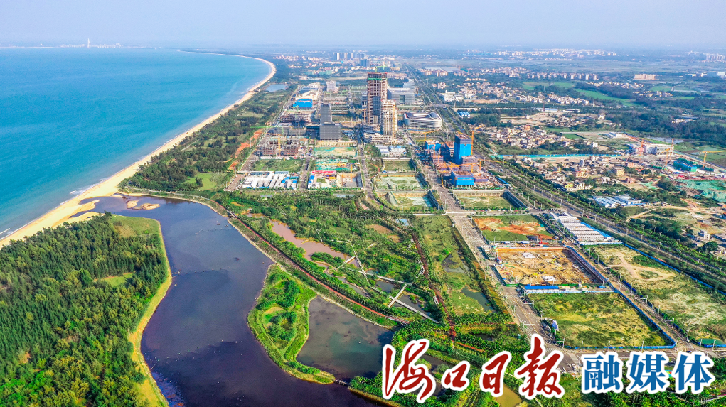 俯瞰日新月异的海口江东新区总部经济区(生态cbd),重点项目如雨后春笋