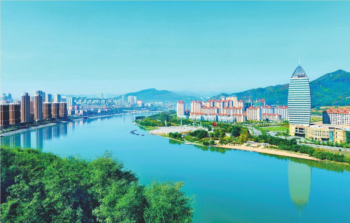 通过文明城市创建工作,本溪市城市建设日新月异,城市形象显著提升.