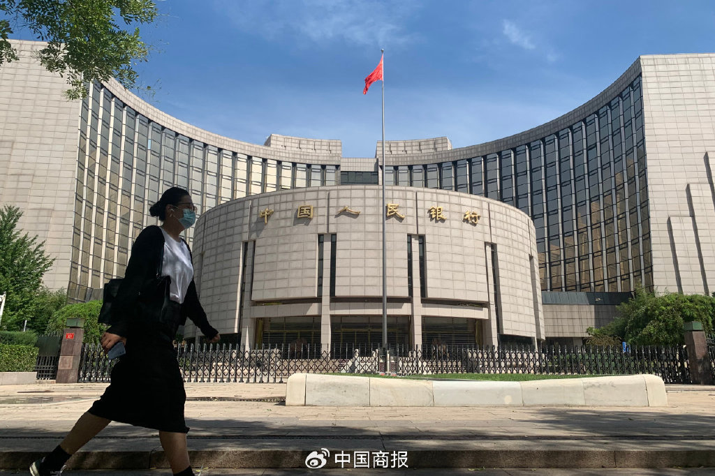 国新办举行新闻发布会,国家发展改革委,财政部,中国人民银行等有关