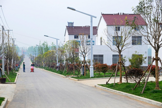 滁州网讯来安县施官镇深化文明村镇创建,狠抓农村人居环境整治,直面"