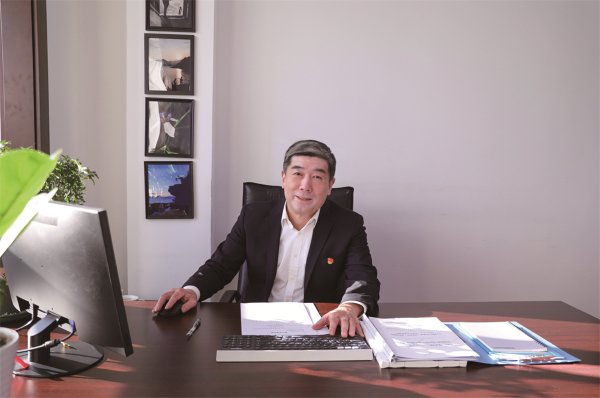 今天我出镜丨刘钢:六载耕耘细无声 亦刚亦柔"账本"清_新浪财经_新浪网