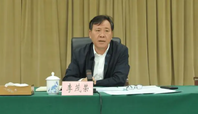 江西一原副市长被公诉,搞政治投机,曾是"老虎"肖毅