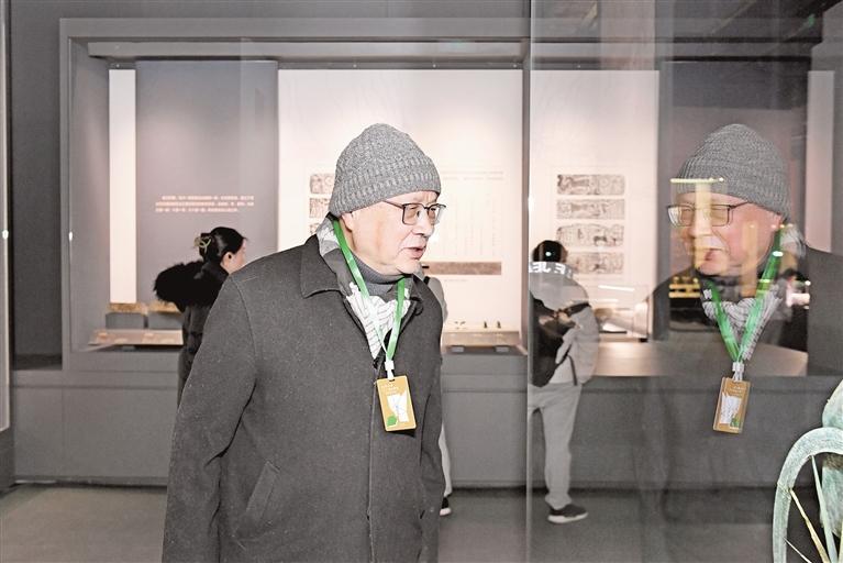刘杨 摄贵州日报天眼新闻记者 文/陈江南 图/吴蔚"它是一个很完整的