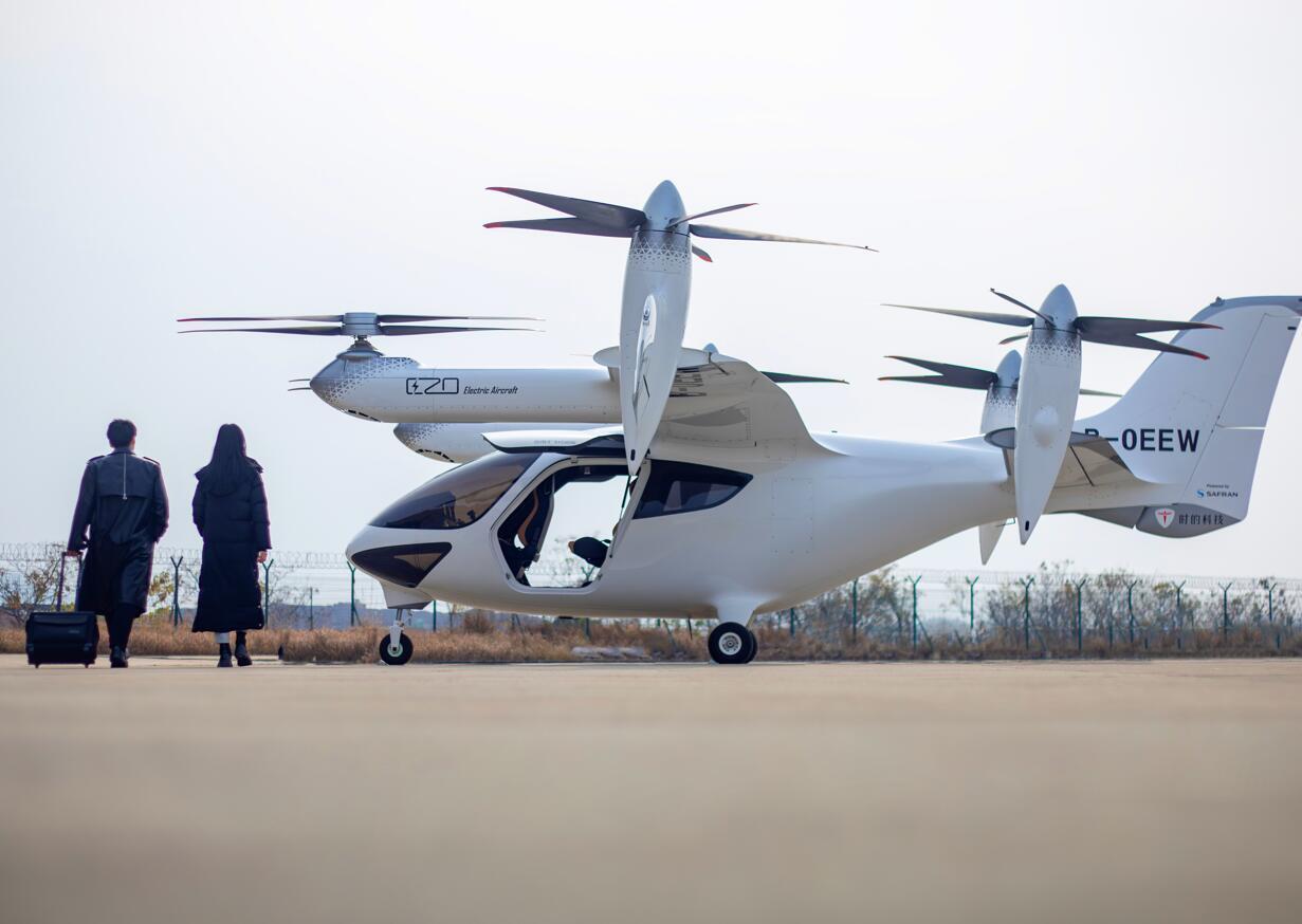 "直播间开卖 "空中的士"后,我们离飞行通勤还有多远