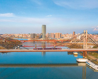 匈塞铁路塞尔维亚境内贝诺段安全平稳运营两周年|塞尔维亚_新浪财经