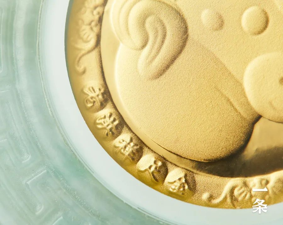 足金翡翠打造的十二生肖,非遗大师监制,满载祝福_新浪