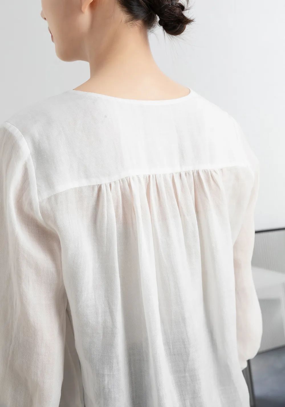 会呼吸的春装清爽面料遮肉版型抗造好打理