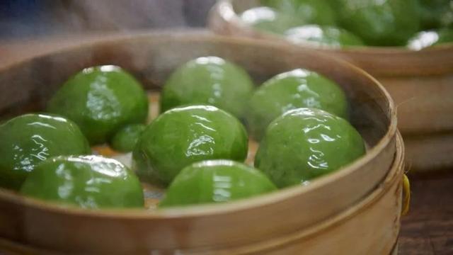 突然猛涨一天卖出6万下周能冲12万上海街头排起长队