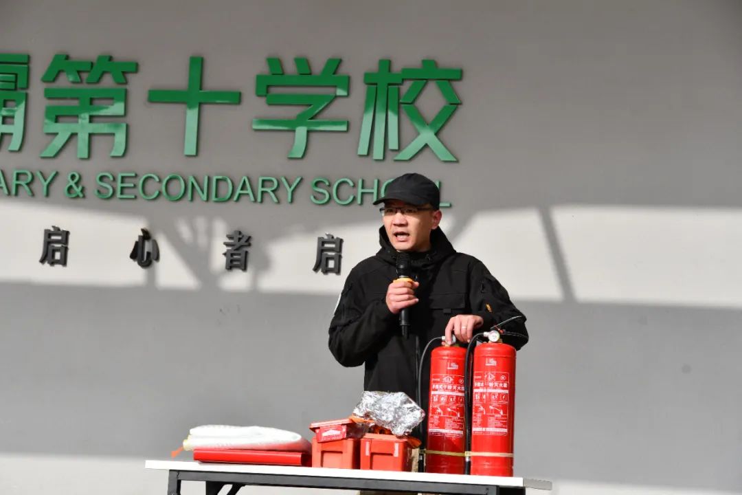 西安市浐灞十校初中部开展消防演练活动_新浪财经_新浪网