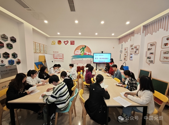 潼南区3月20日,潼南区古溪学区关工委常务副主任郑贵长到古溪镇惠光
