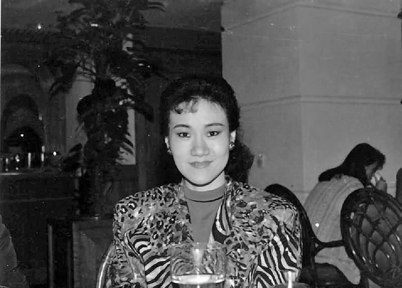 情节:某位寓居巴西的老华侨准备回魂牵梦萦的"合肥东南乡六家畈"看看