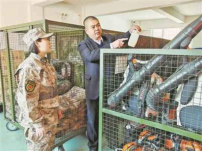 从体育老师到街道党工委书记,辽宁省葫芦岛市退役军人王汉良——把