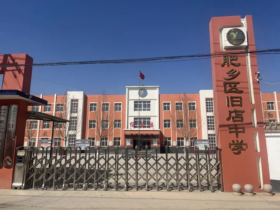 3月18日,邯郸市肥乡区公安分局政工监督室主任李亚峰在接受媒体采访时