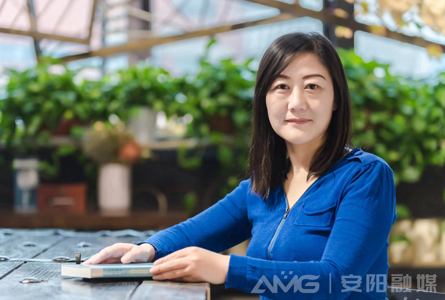 屈霞(资料图)安阳融媒记者 徐依依"只要能培育一朵花,就不妨做会朽的