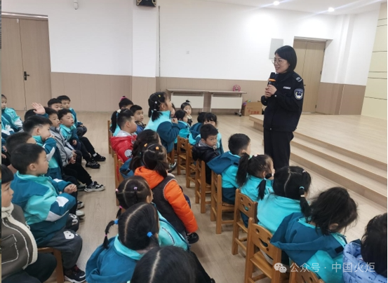 今日关工事③|留守儿童_新浪财经_新浪网