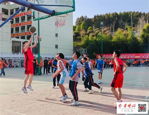 郧阳区实验中学:聚力篮球赛 运动向未来|实验中学_新浪财经_新浪网